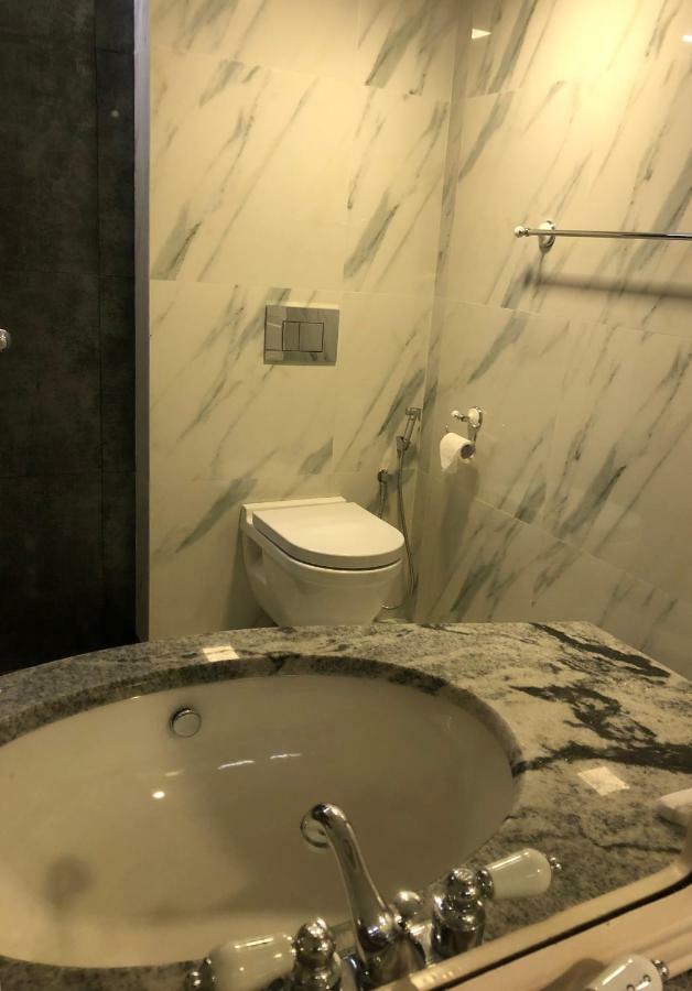 Bungalow 28 努沃勒埃利耶 外观 照片